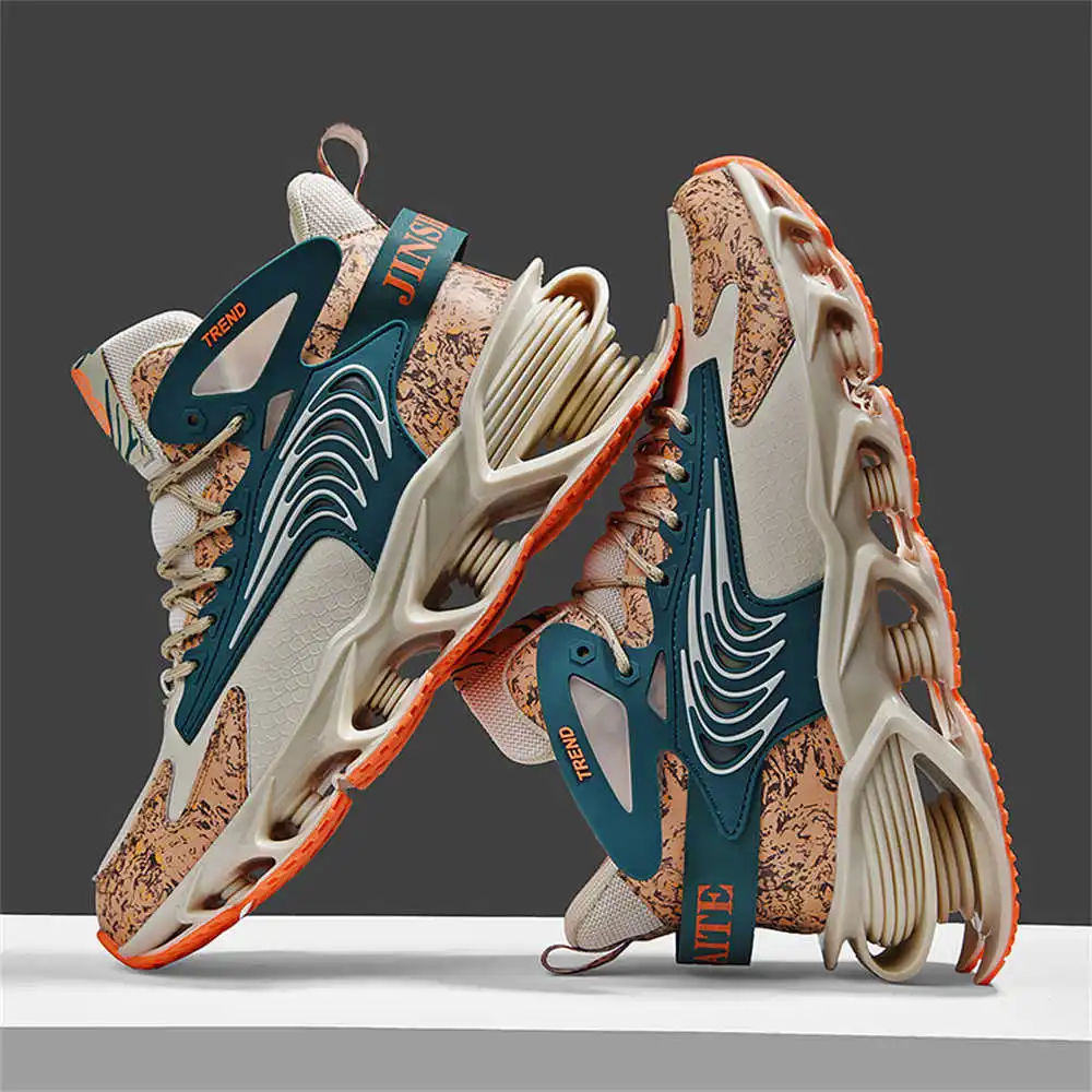 Travel Accessories Canada - أحذية رياضية للجري متوسطة الحجم غير