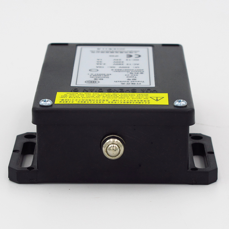 XS2-23 مفتاح السفر 220 فولت 24 - مراجعة Travel Accessories Manufacturer وسعره