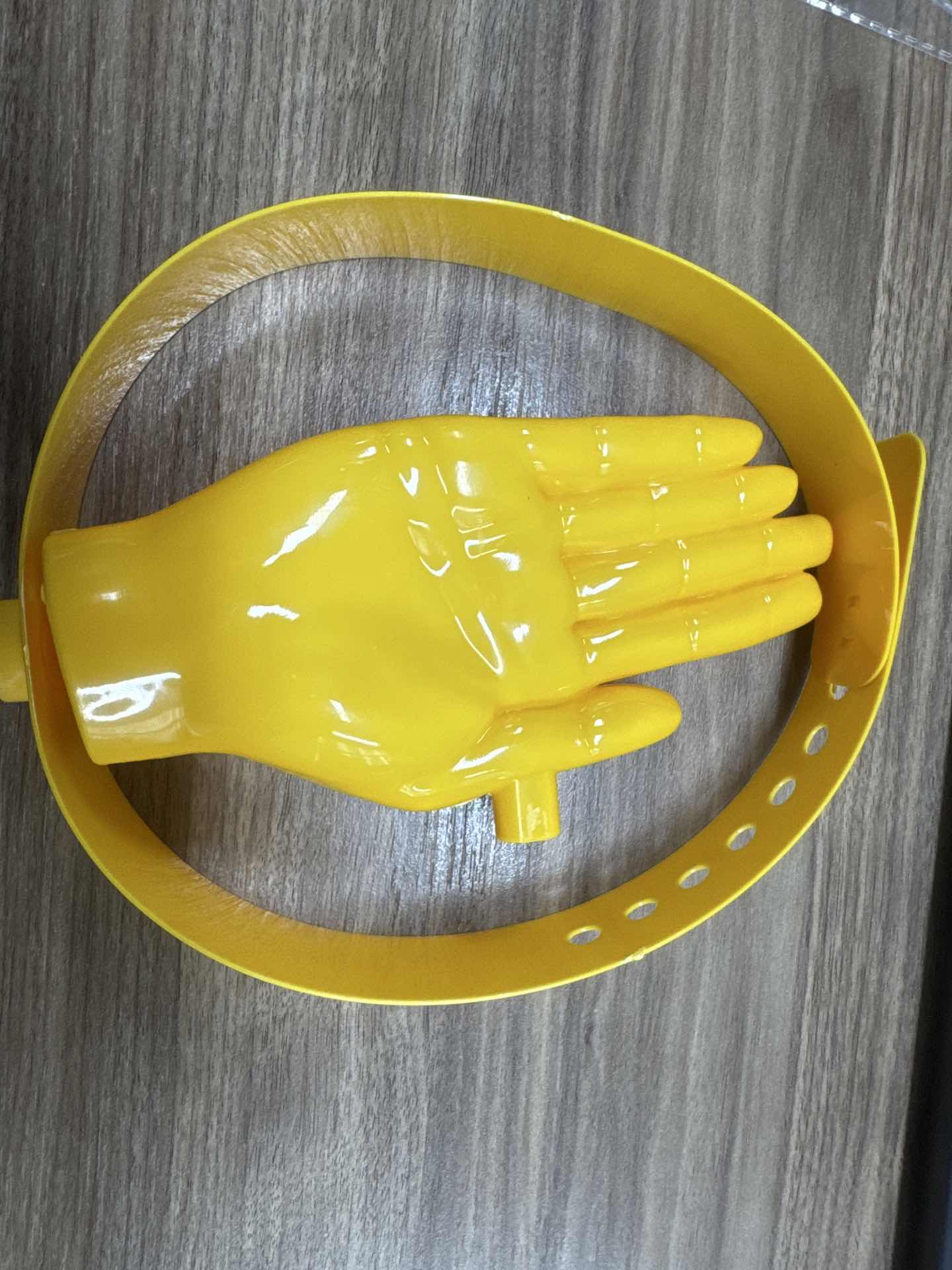 واقي شمس ثلاثي الأبعاد على شكل - مراجعة Travel Accessories Unisex وسعره