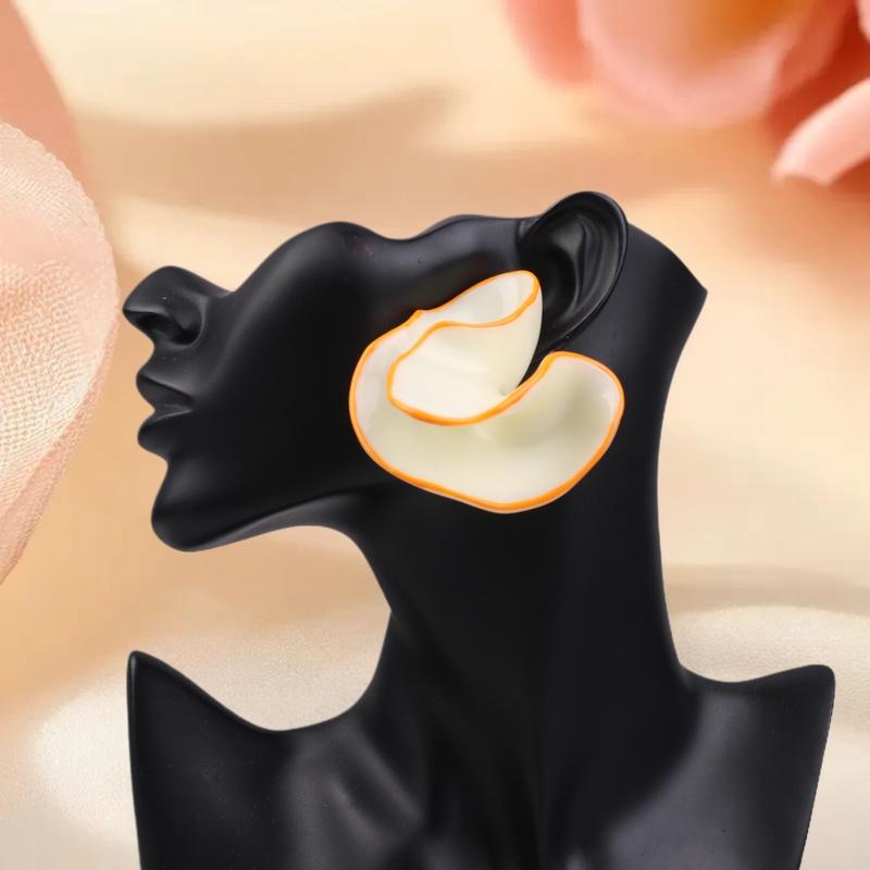 أقراط نسائية هندسية على شكل صد - مراجعة Travel Accessories For Europe وسعره