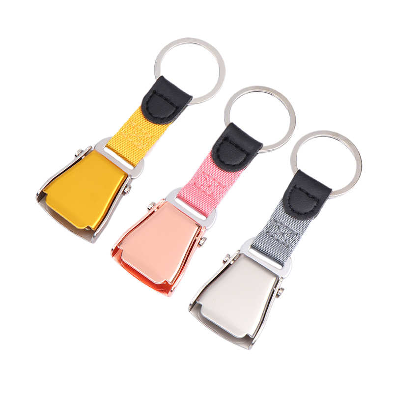 سلسلة مفاتيح بإبزيم حزام الأما - مراجعة Travel Accessories Plane وسعره